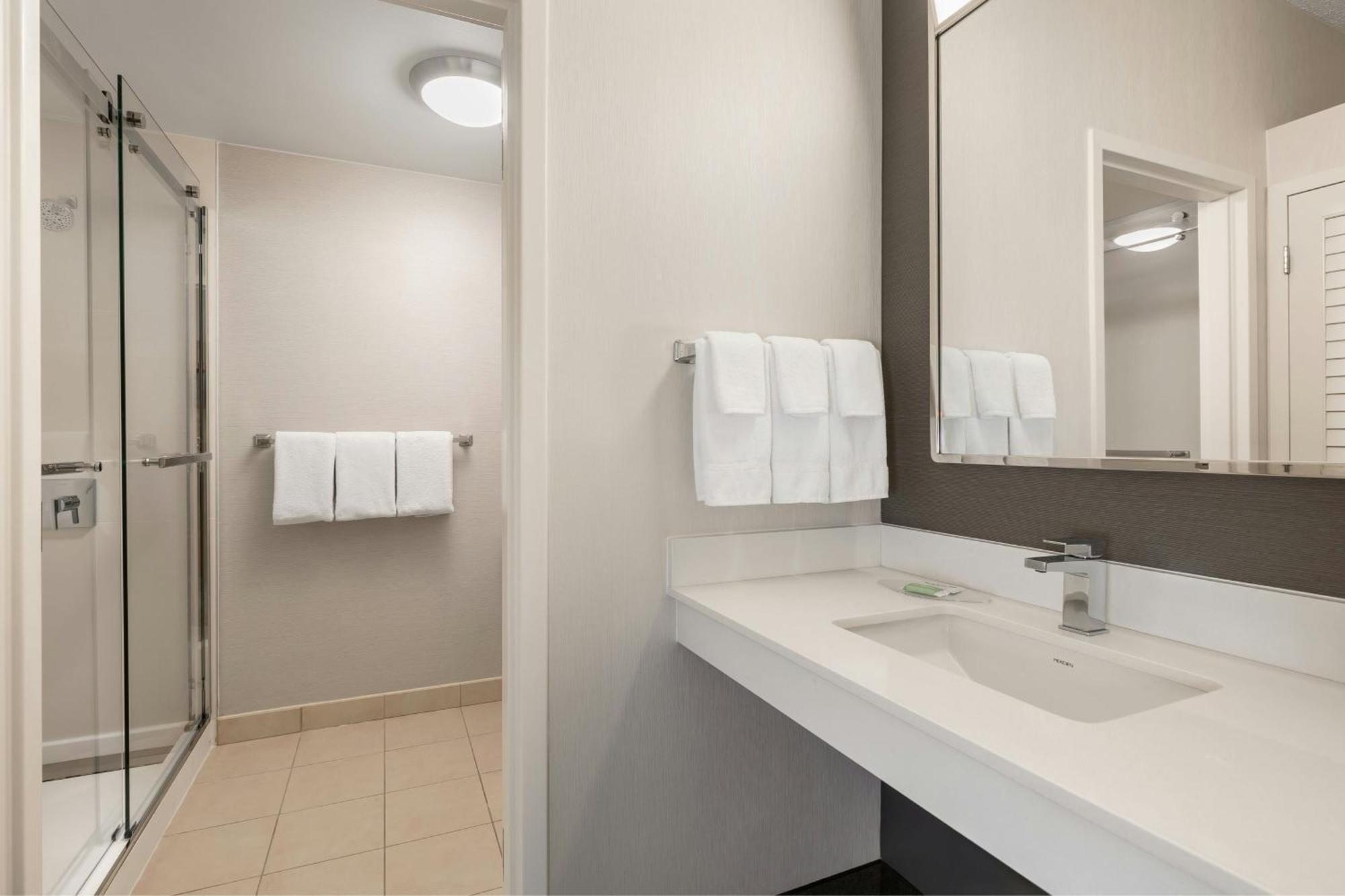 Courtyard By Marriott Minneapolis-St. Paul Airport Mendota Heights Exteriör bild