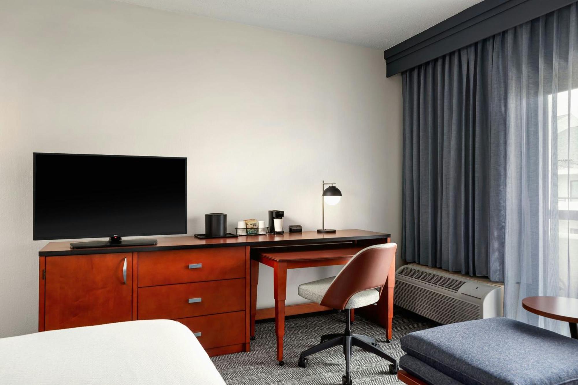 Courtyard By Marriott Minneapolis-St. Paul Airport Mendota Heights Exteriör bild