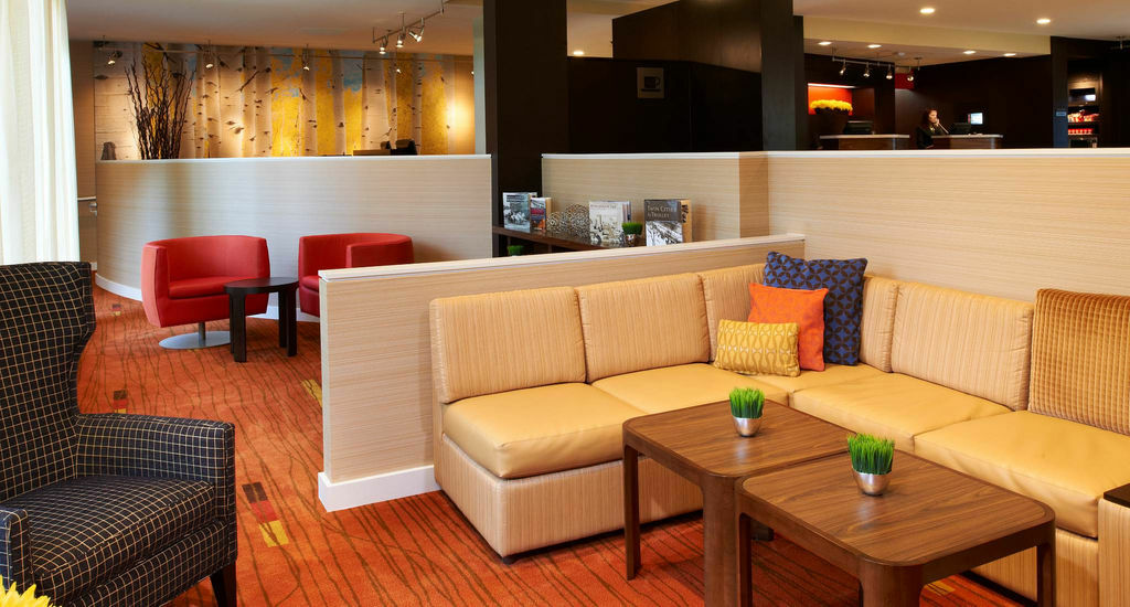 Courtyard By Marriott Minneapolis-St. Paul Airport Mendota Heights Exteriör bild