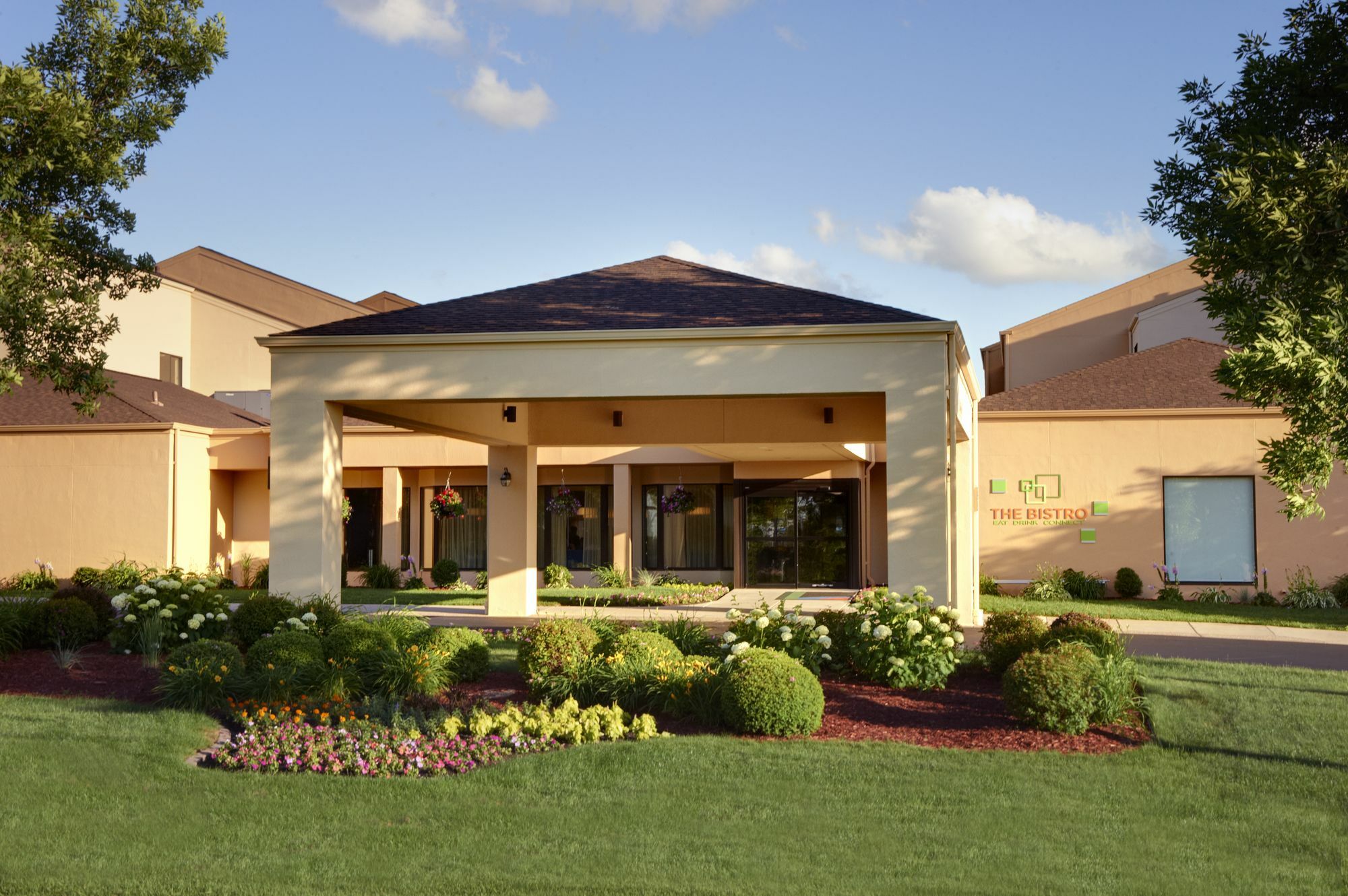 Courtyard By Marriott Minneapolis-St. Paul Airport Mendota Heights Exteriör bild